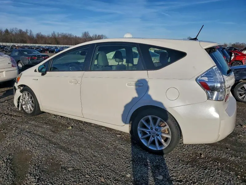 2013 TOYOTA PRIUS V   