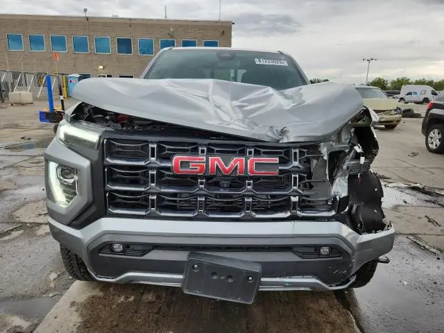 2024 GMC CANYON AT4  