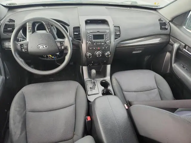 2012 KIA SORENTO BASE  