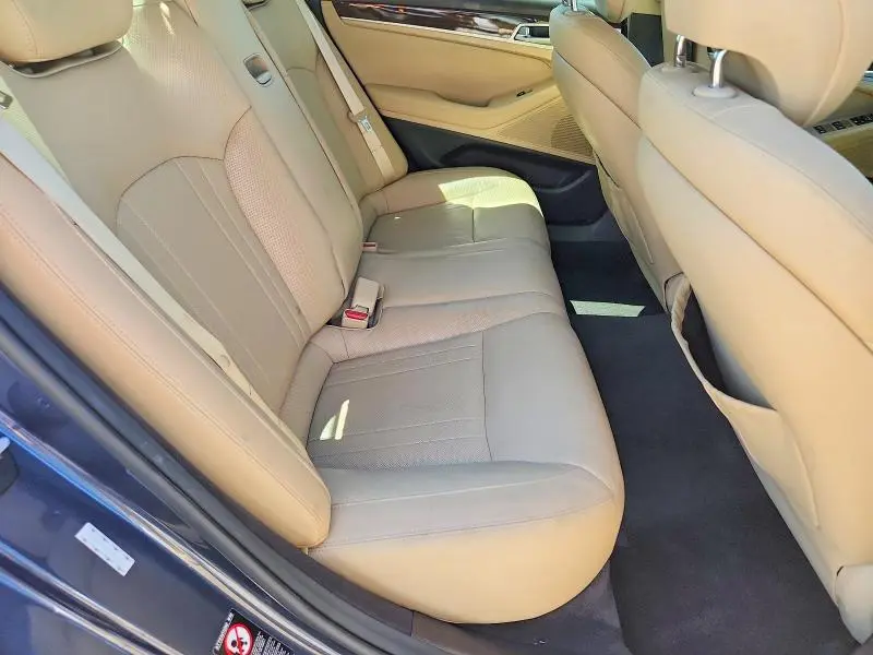 2017 GENESIS G80 3.8  