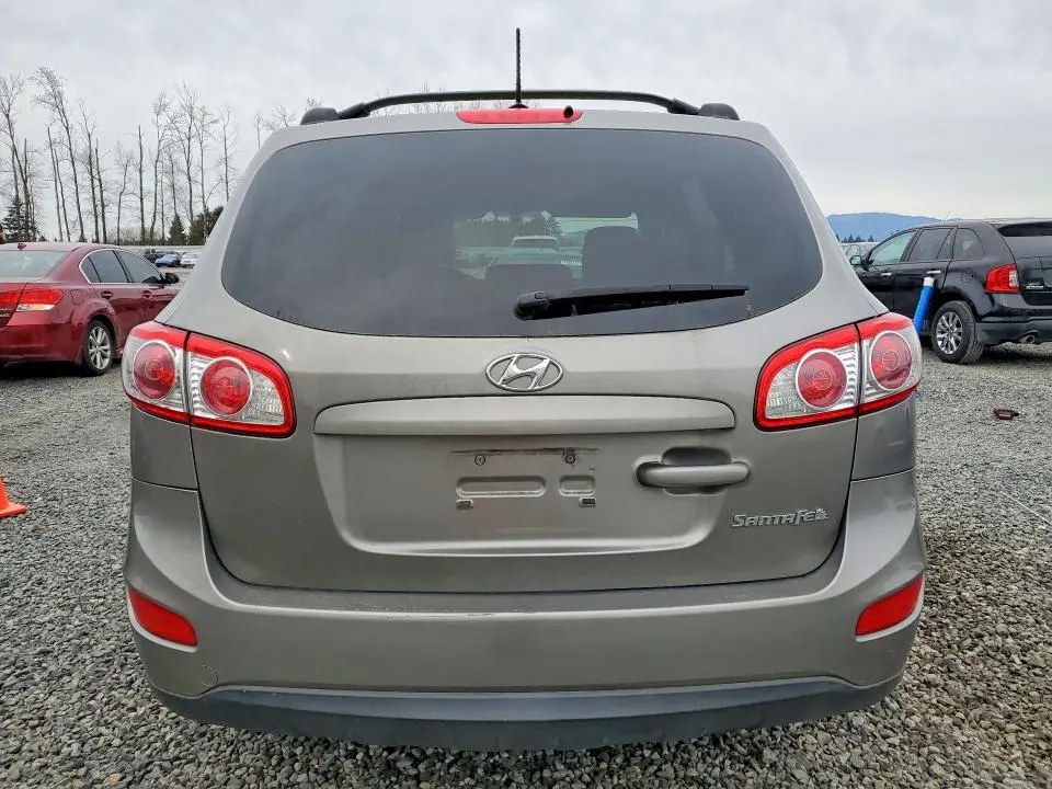 2011 HYUNDAI SANTA FE GLS  