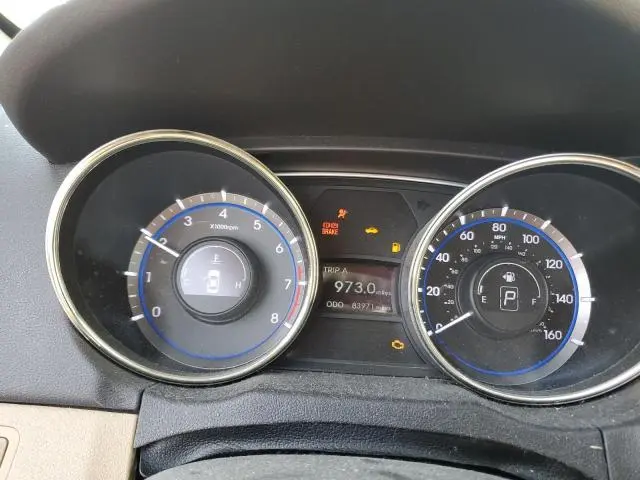 2012 HYUNDAI SONATA GLS  