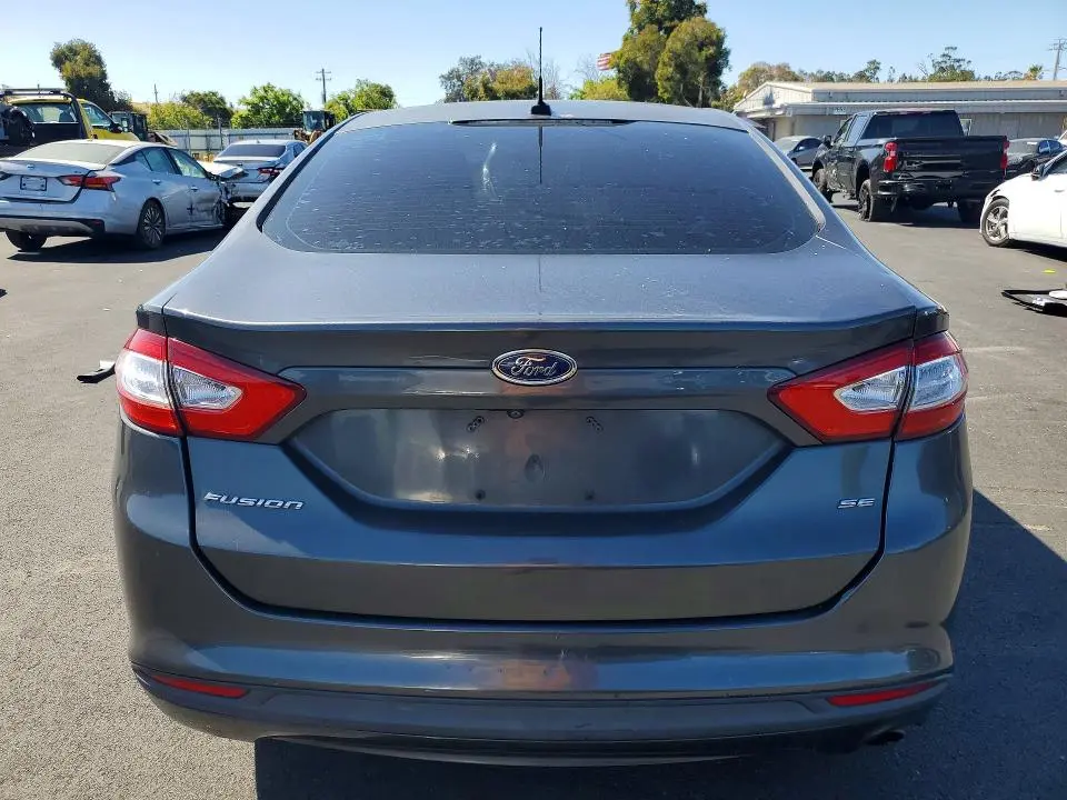 2016 FORD FUSION SE  