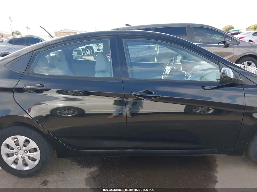 2016 HYUNDAI ACCENT SE