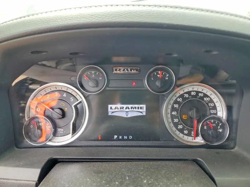2016 RAM 1500 LARAMIE  