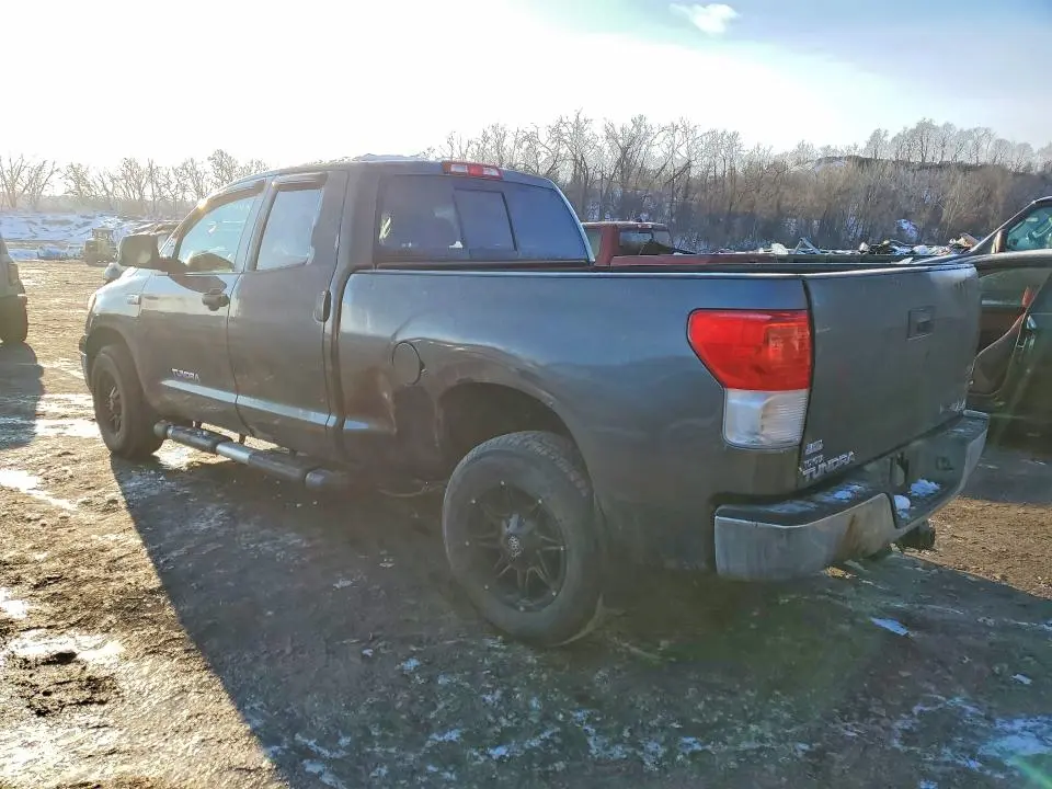 2011 TOYOTA TUNDRA DOUBLE CAB SR5  