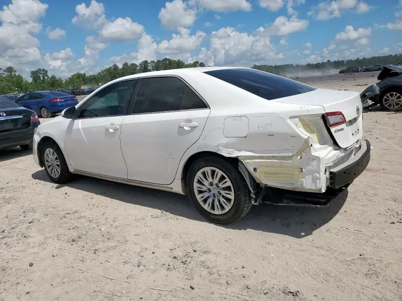 2014 TOYOTA CAMRY L  