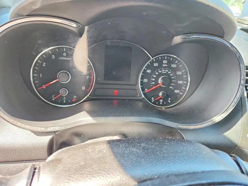 2018 KIA FORTE LX  