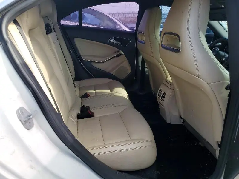 2015 MERCEDES-BENZ CLA 250  