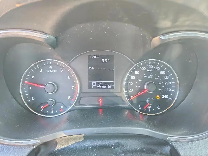 2016 KIA FORTE LX  
