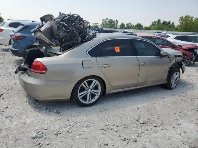 2015 VOLKSWAGEN PASSAT SE  
