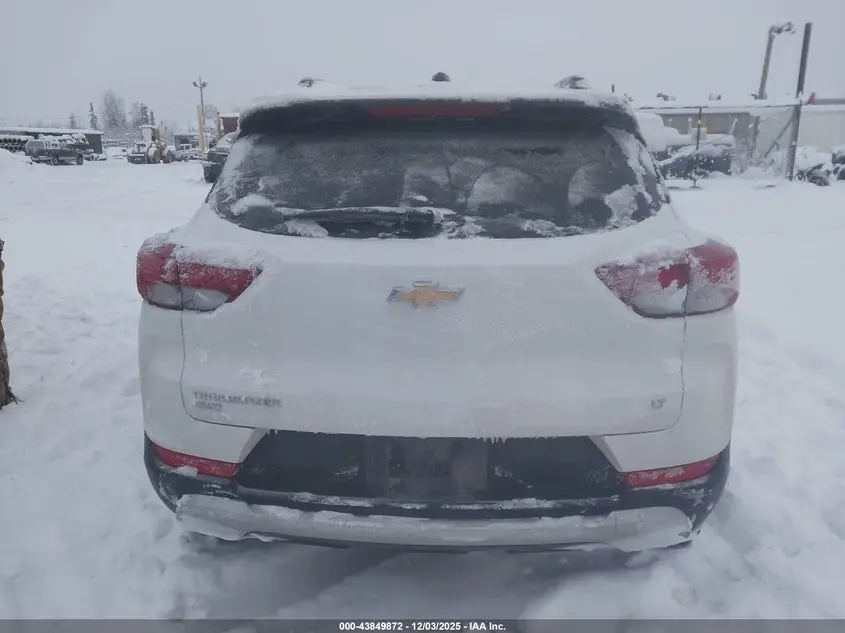 2022 CHEVROLET TRAILBLAZER AWD LT