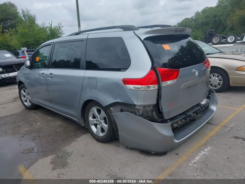 2014 TOYOTA SIENNA LE V6 8 PASSENGER