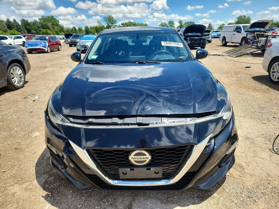 2020 NISSAN ALTIMA S  
