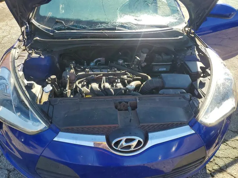2012 HYUNDAI VELOSTER BASE  