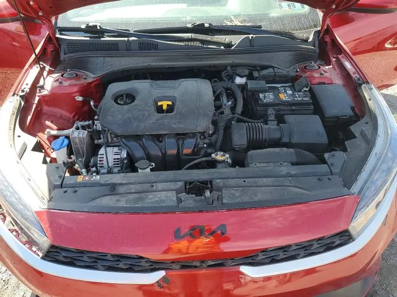 2023 KIA FORTE LXS  