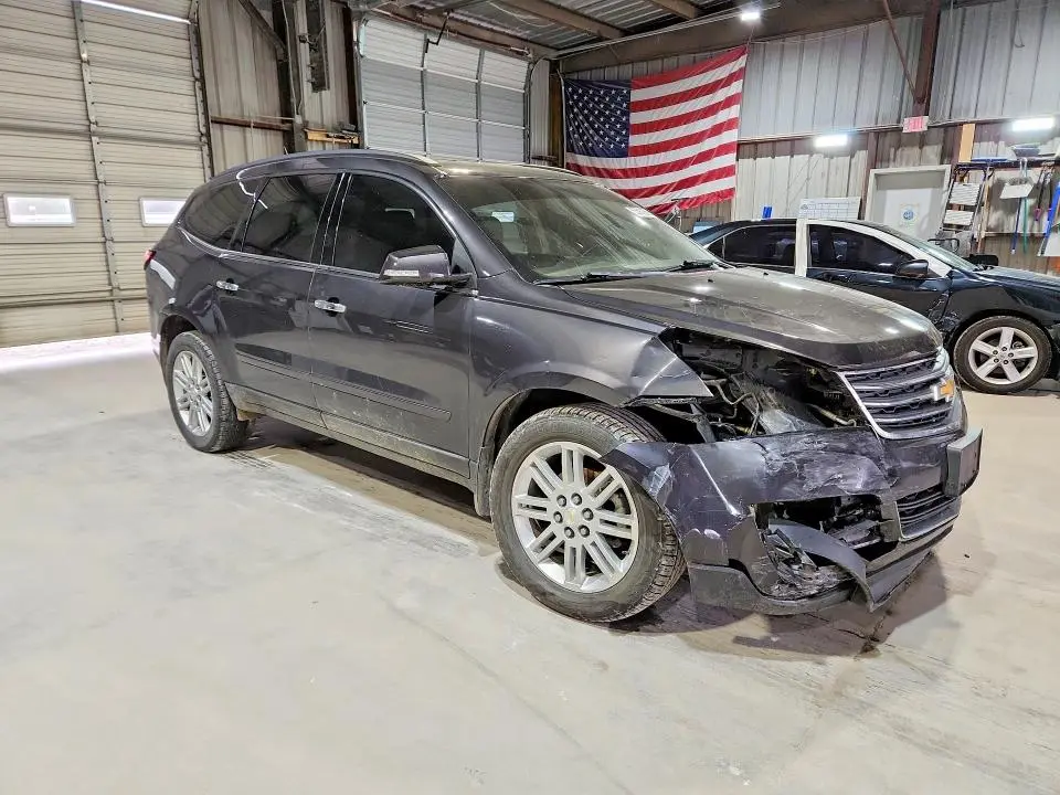 2015 CHEVROLET TRAVERSE LT  