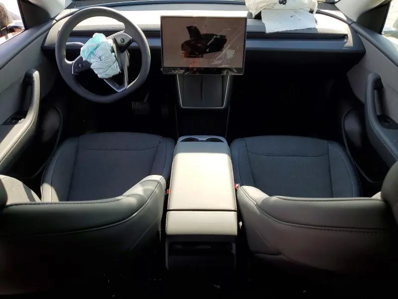 2026 TESLA MODEL Y   