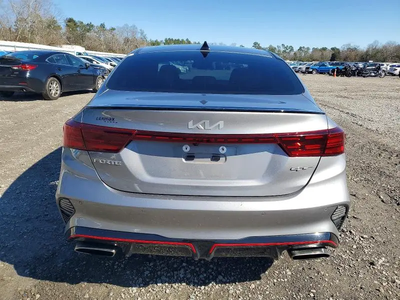 2024 KIA FORTE GT  