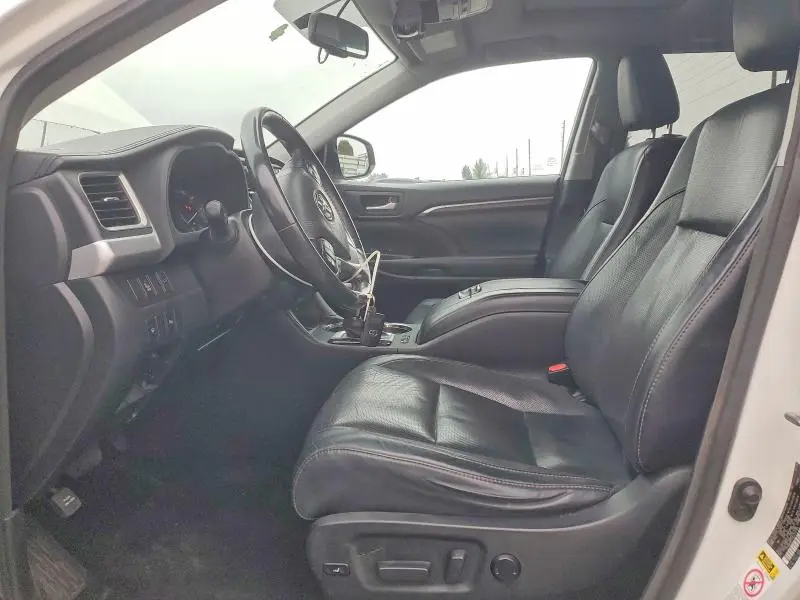 2016 TOYOTA HIGHLANDER LIMITED  