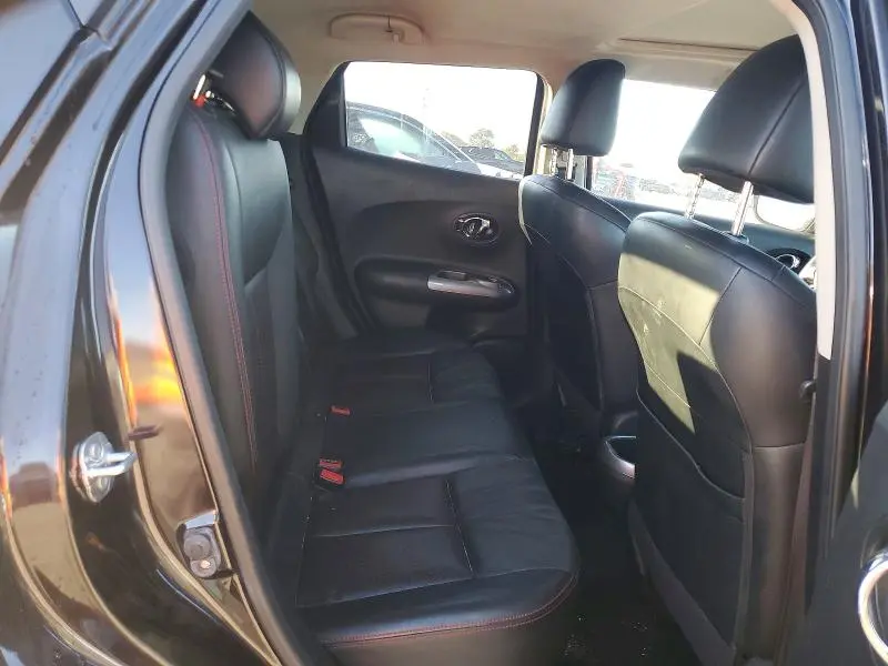2015 NISSAN JUKE SL  