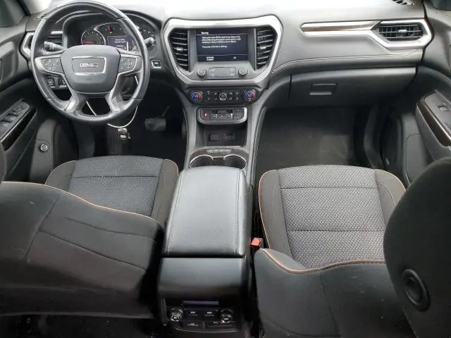 2021 GMC ACADIA AT4  