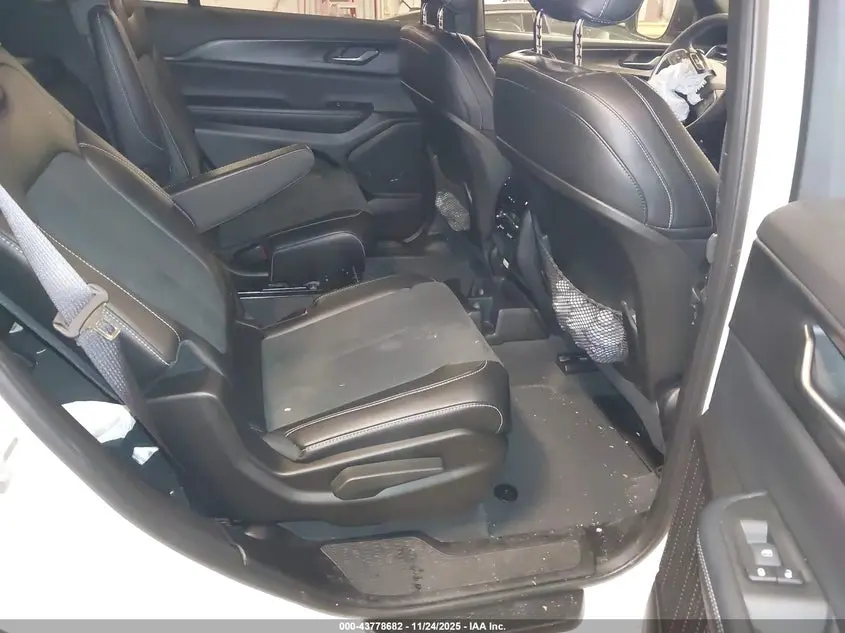 2024 JEEP GRAND CHEROKEE L ALTITUDE 4X4