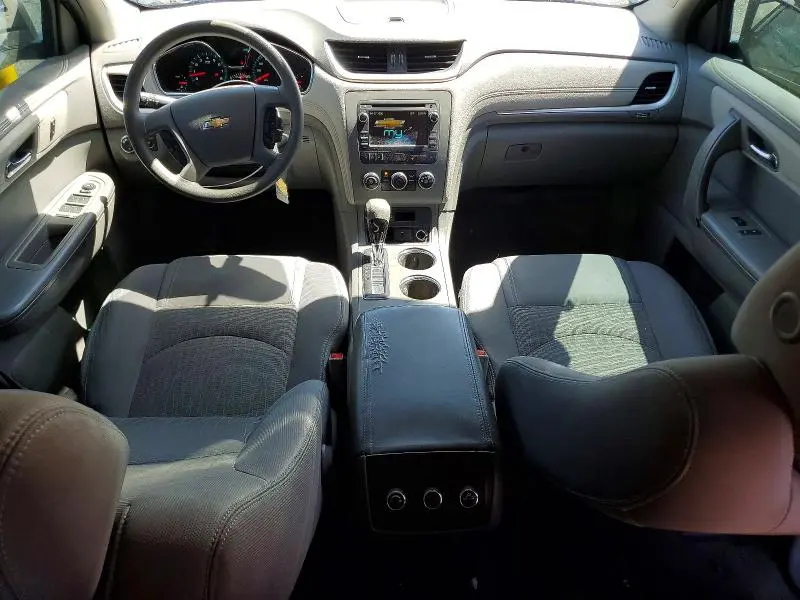 2016 CHEVROLET TRAVERSE LS  