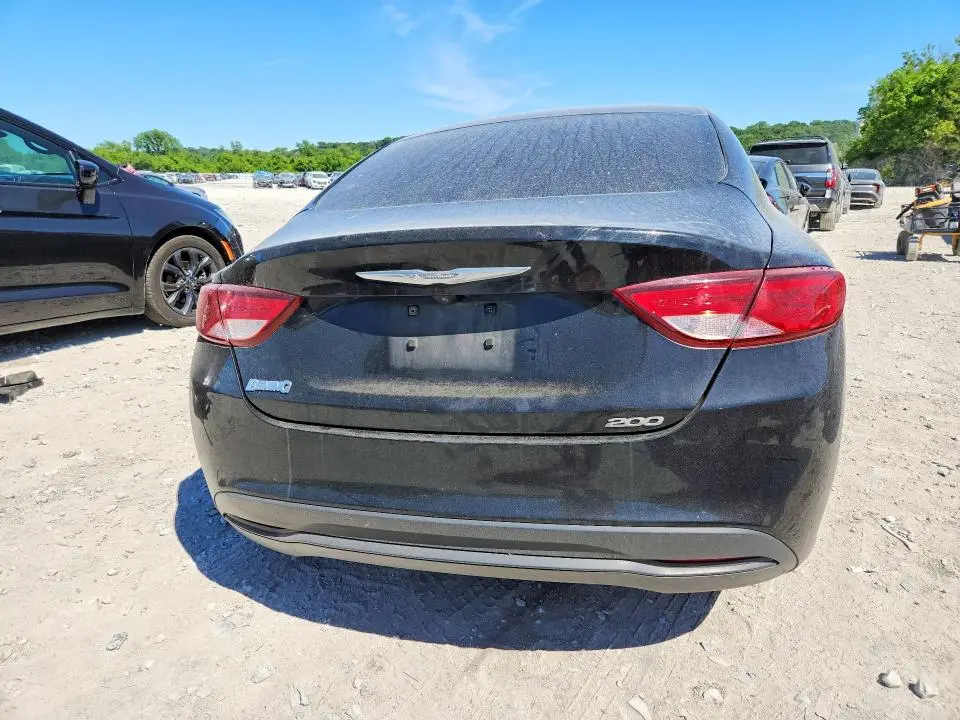 2017 CHRYSLER 200 LX  