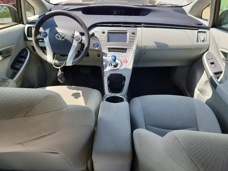 2014 TOYOTA PRIUS TWO  