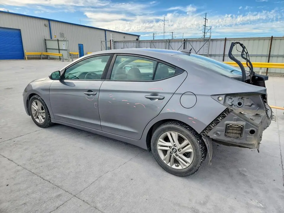 2019 HYUNDAI ELANTRA SEL  
