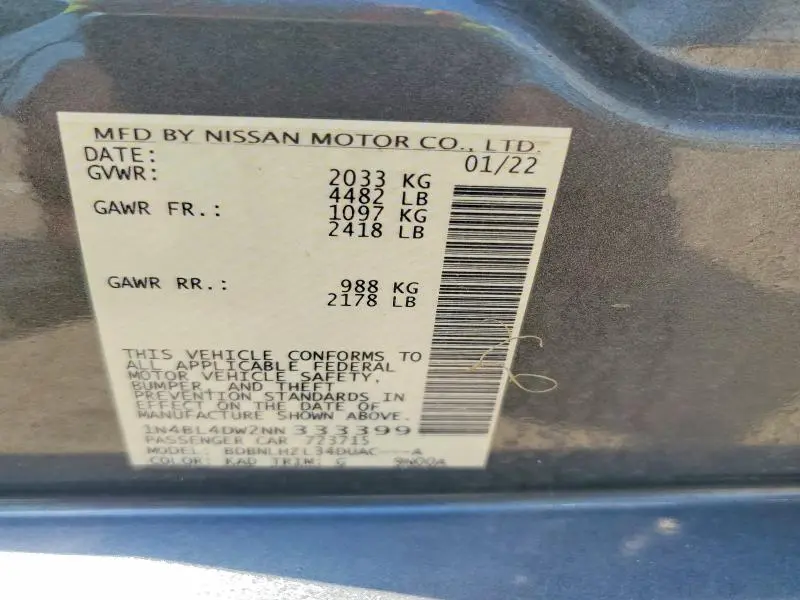 2022 NISSAN ALTIMA SV  