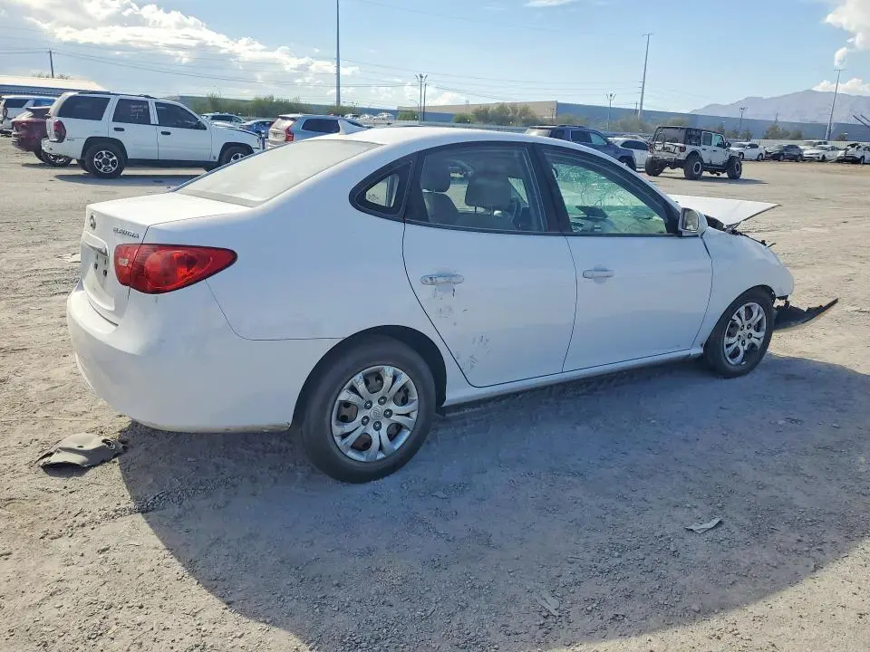 2010 HYUNDAI ELANTRA GLS  