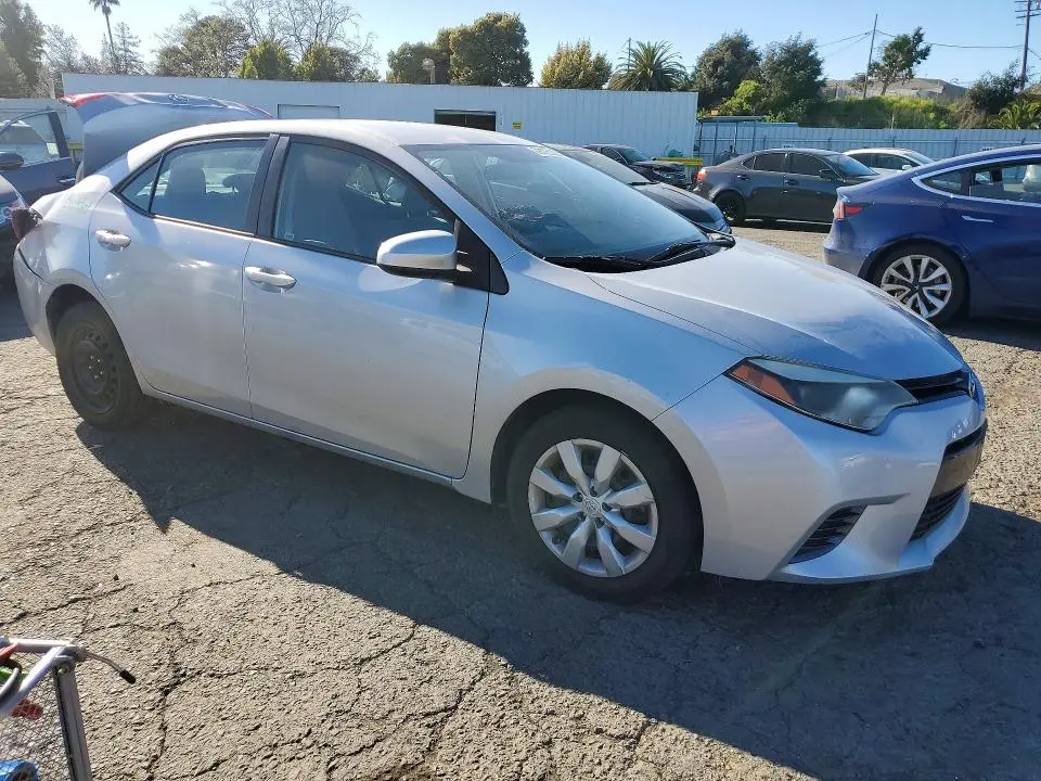 2015 TOYOTA COROLLA LE  
