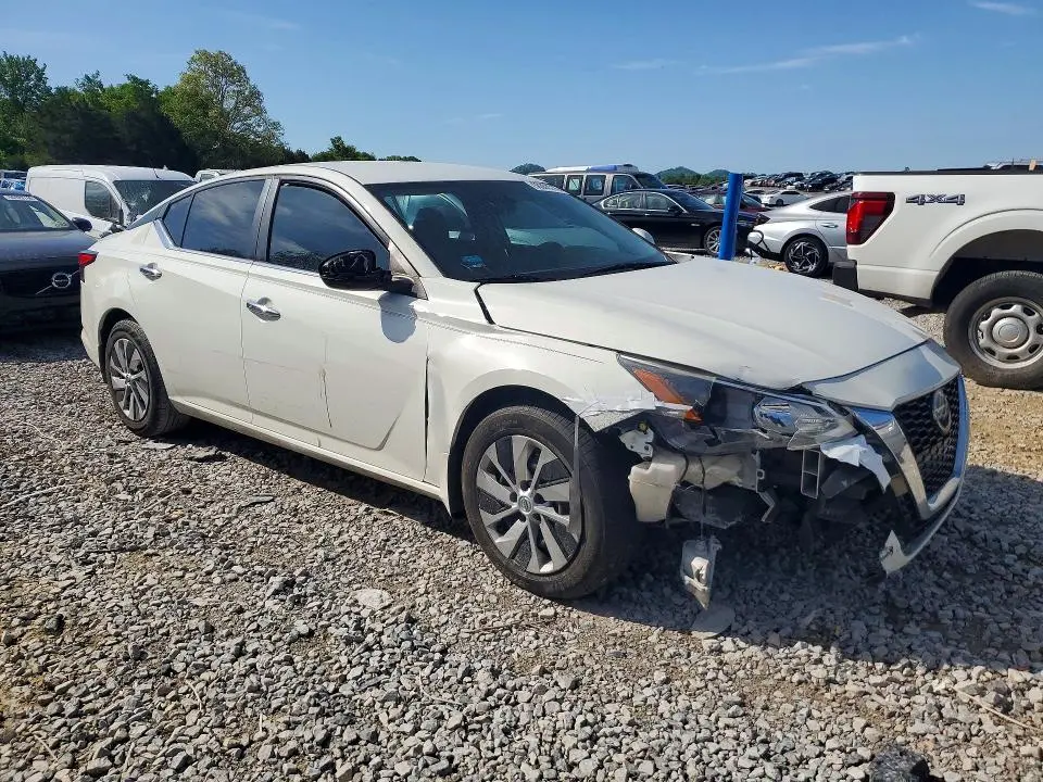 2020 NISSAN ALTIMA S  