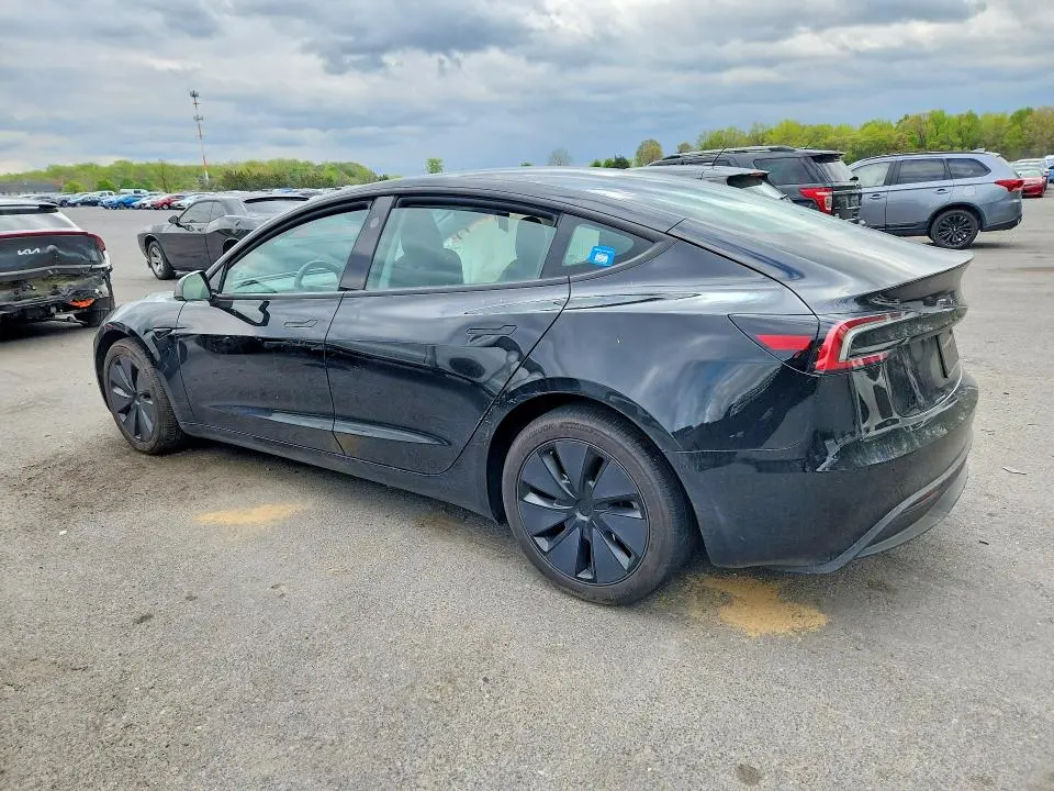 2025 TESLA MODEL 3   