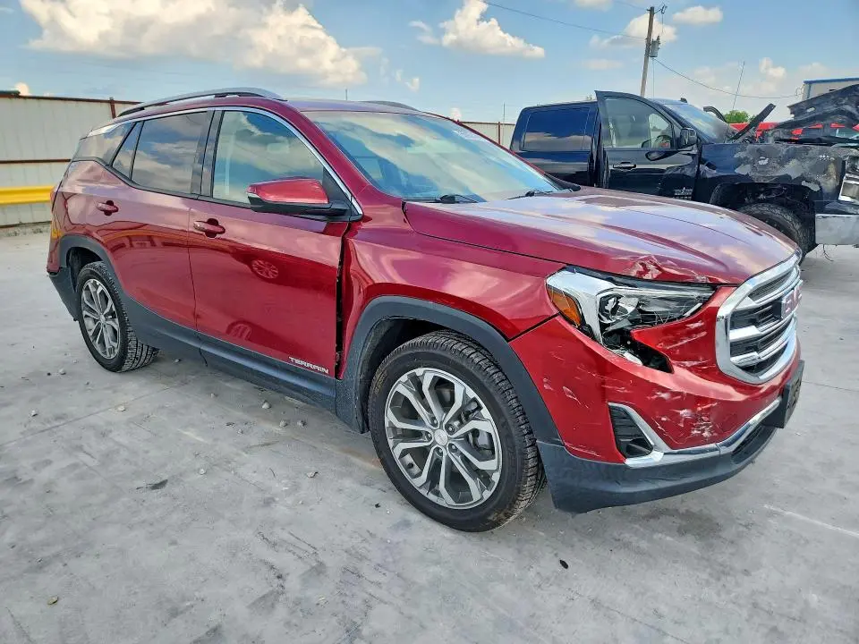 2019 GMC TERRAIN SLT  
