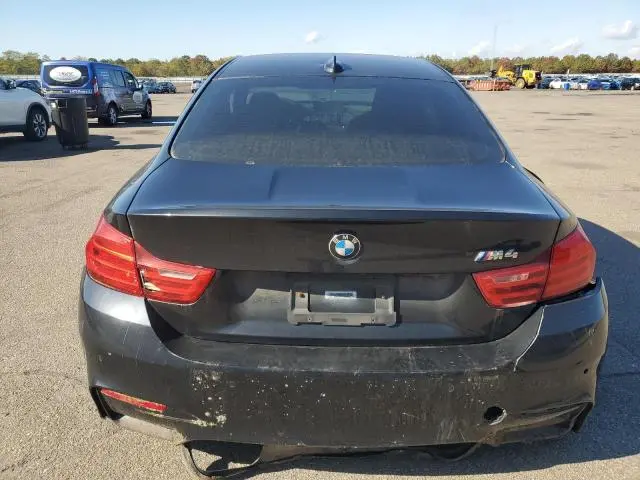 2015 BMW M4   