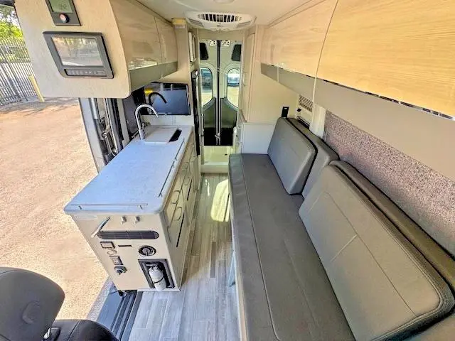 2022 MERCEDES-BENZ SPRINTER 2500  