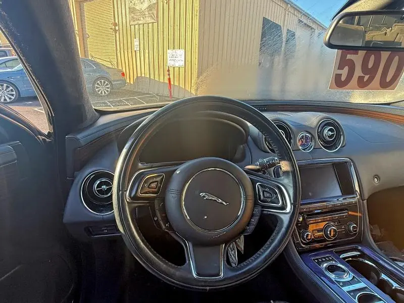 2013 JAGUAR XJL PORTFOLIO  