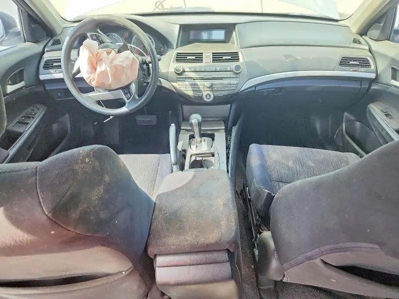 2011 HONDA ACCORD LX  