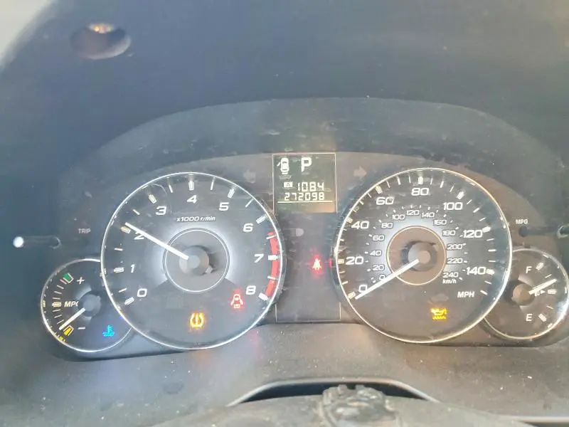 2010 SUBARU LEGACY 2.5I PREMIUM  