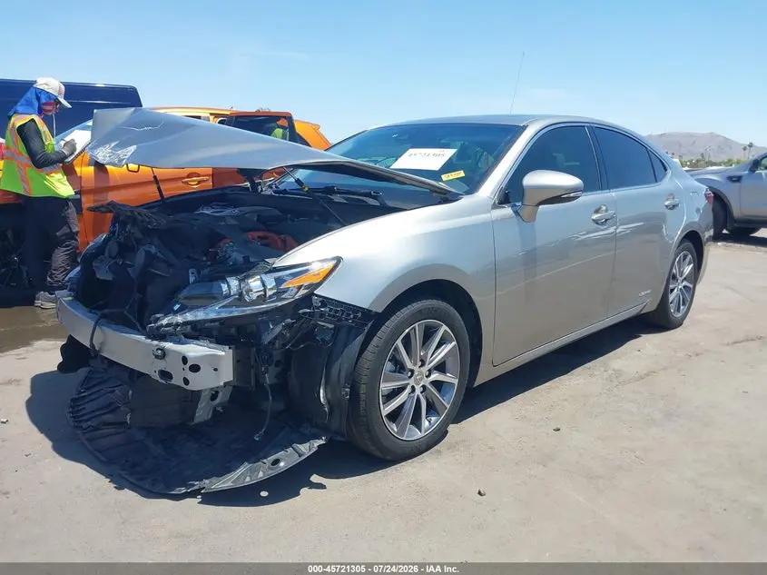 2018 LEXUS ES 300H  