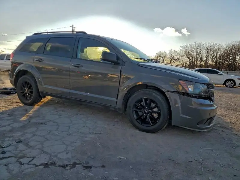 2020 DODGE JOURNEY SE  