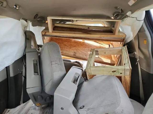 2013 TOYOTA SIENNA LE  