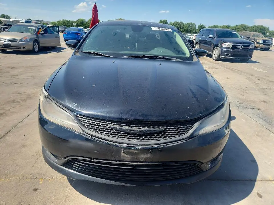 2015 CHRYSLER 200 LIMITED  