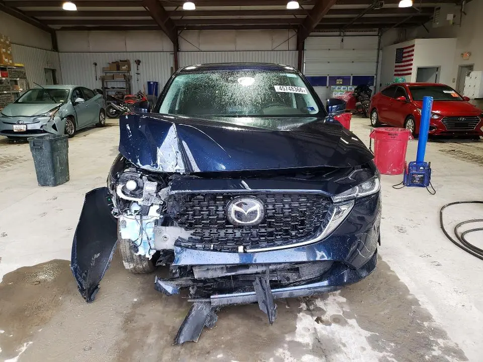 2025 MAZDA CX-5 PREFERRED  