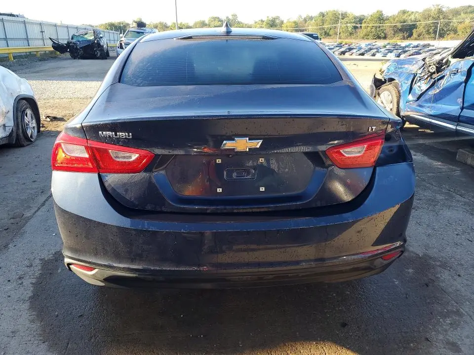 2017 CHEVROLET MALIBU LT  