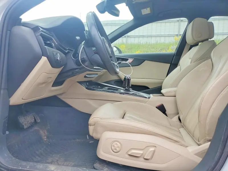 2020 AUDI A4 PREMIUM  