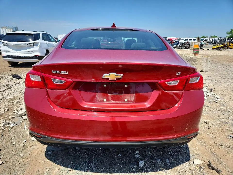 2017 CHEVROLET MALIBU LT  